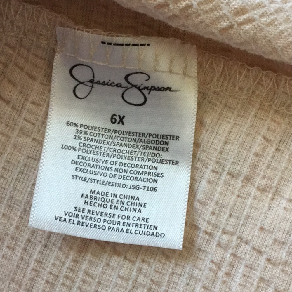 Jessica Simpson Flutter Sleeve Top - Picture 5 of 5